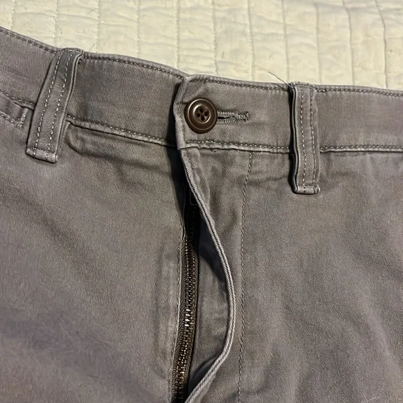 Gray stretch chino shorts 32 - Picture 11 of 11